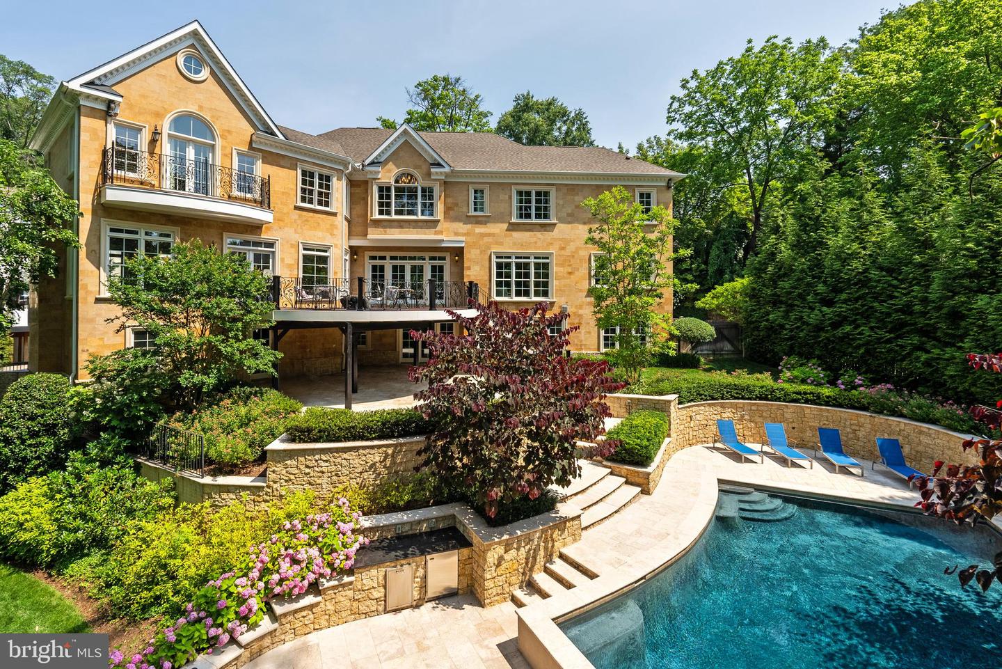 3801 52ND ST NW, WASHINGTON, District Of Columbia 20016, 6 Bedrooms Bedrooms, ,6 BathroomsBathrooms,Residential,For sale,3801 52ND ST NW,DCDC2248488 MLS # DCDC2248488