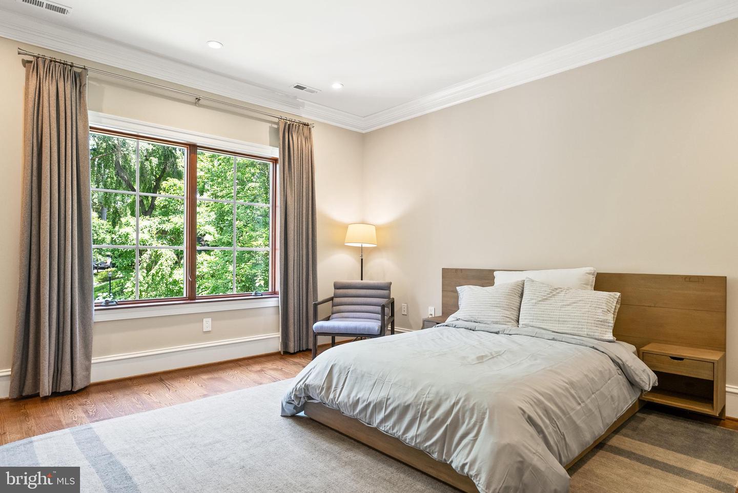 3801 52ND ST NW, WASHINGTON, District Of Columbia 20016, 6 Bedrooms Bedrooms, ,6 BathroomsBathrooms,Residential,For sale,3801 52ND ST NW,DCDC2248488 MLS # DCDC2248488