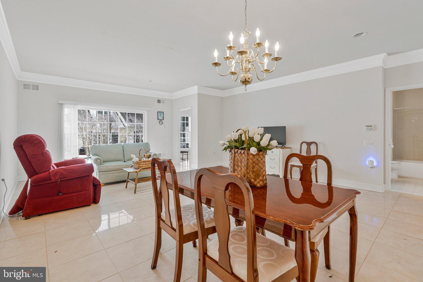 44442 OAKMONT MANOR SQ, ASHBURN, Virginia 20147, 2 Bedrooms Bedrooms, ,2 BathroomsBathrooms,Residential,For sale,44442 OAKMONT MANOR SQ,VALO2117202 MLS # VALO2117202