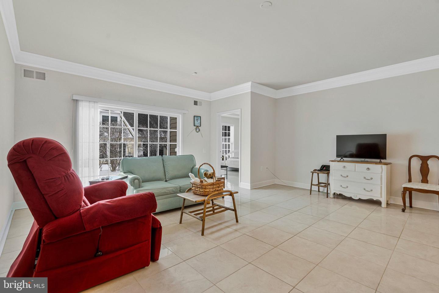 44442 OAKMONT MANOR SQ, ASHBURN, Virginia 20147, 2 Bedrooms Bedrooms, ,2 BathroomsBathrooms,Residential,For sale,44442 OAKMONT MANOR SQ,VALO2117202 MLS # VALO2117202