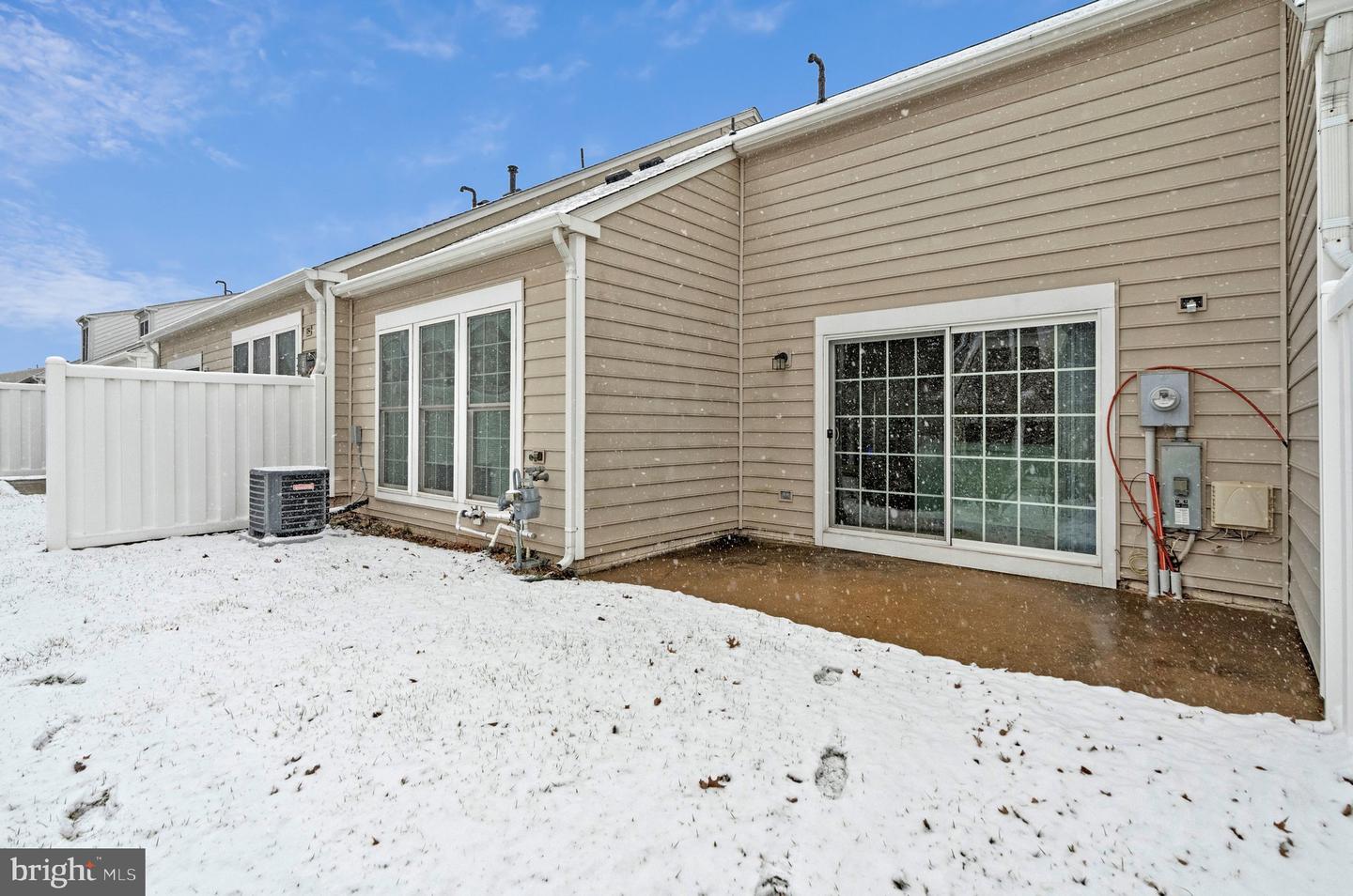 44442 OAKMONT MANOR SQ, ASHBURN, Virginia 20147, 2 Bedrooms Bedrooms, ,2 BathroomsBathrooms,Residential,For sale,44442 OAKMONT MANOR SQ,VALO2117202 MLS # VALO2117202