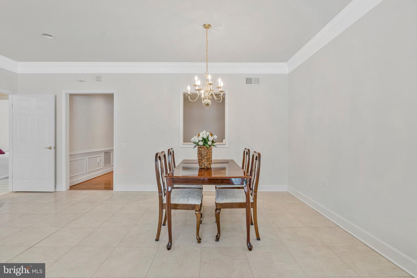 44442 OAKMONT MANOR SQ, ASHBURN, Virginia 20147, 2 Bedrooms Bedrooms, ,2 BathroomsBathrooms,Residential,For sale,44442 OAKMONT MANOR SQ,VALO2117202 MLS # VALO2117202