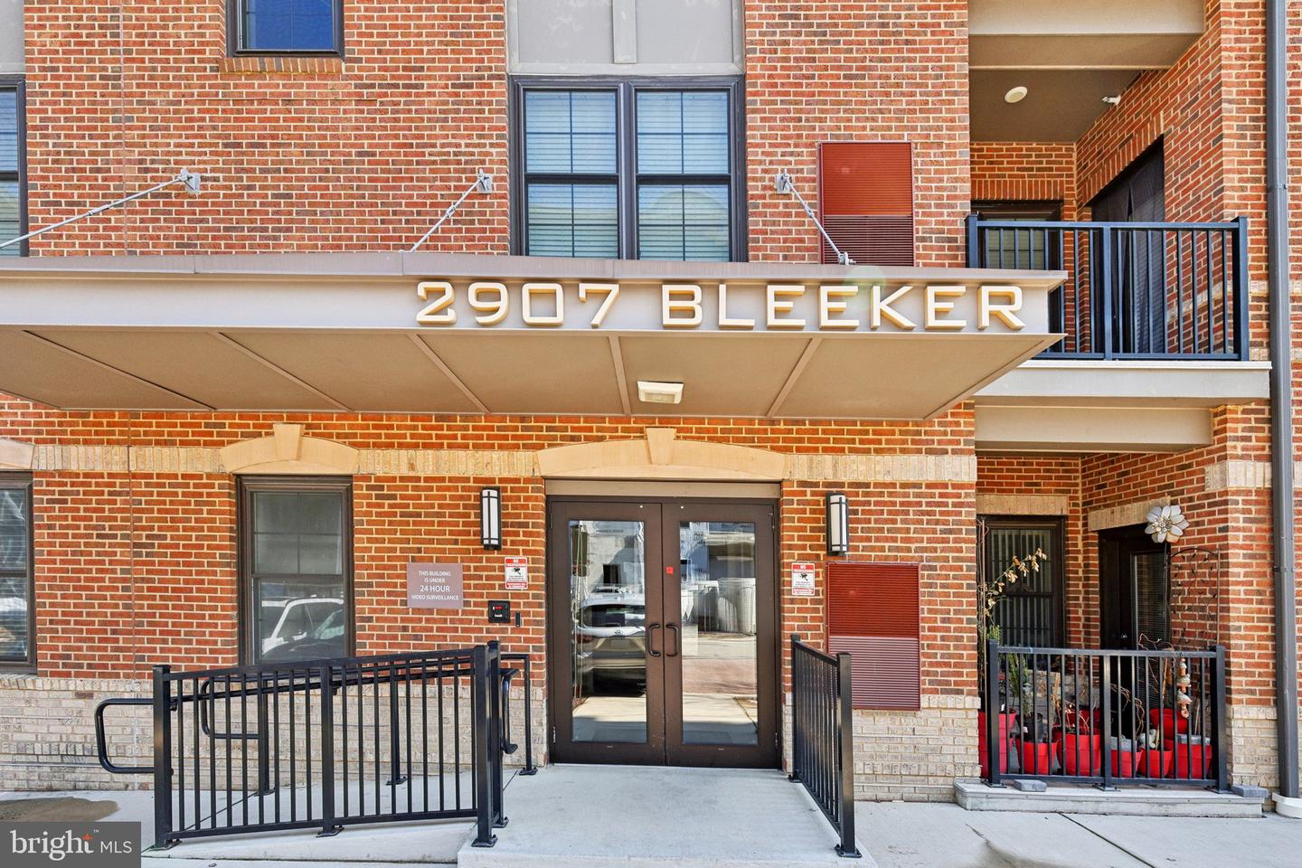 2907 BLEEKER ST #3-206, FAIRFAX, Virginia 22031, 2 Bedrooms Bedrooms, ,2 BathroomsBathrooms,Residential,For sale,2907 BLEEKER ST #3-206,VAFX2293634 MLS # VAFX2293634