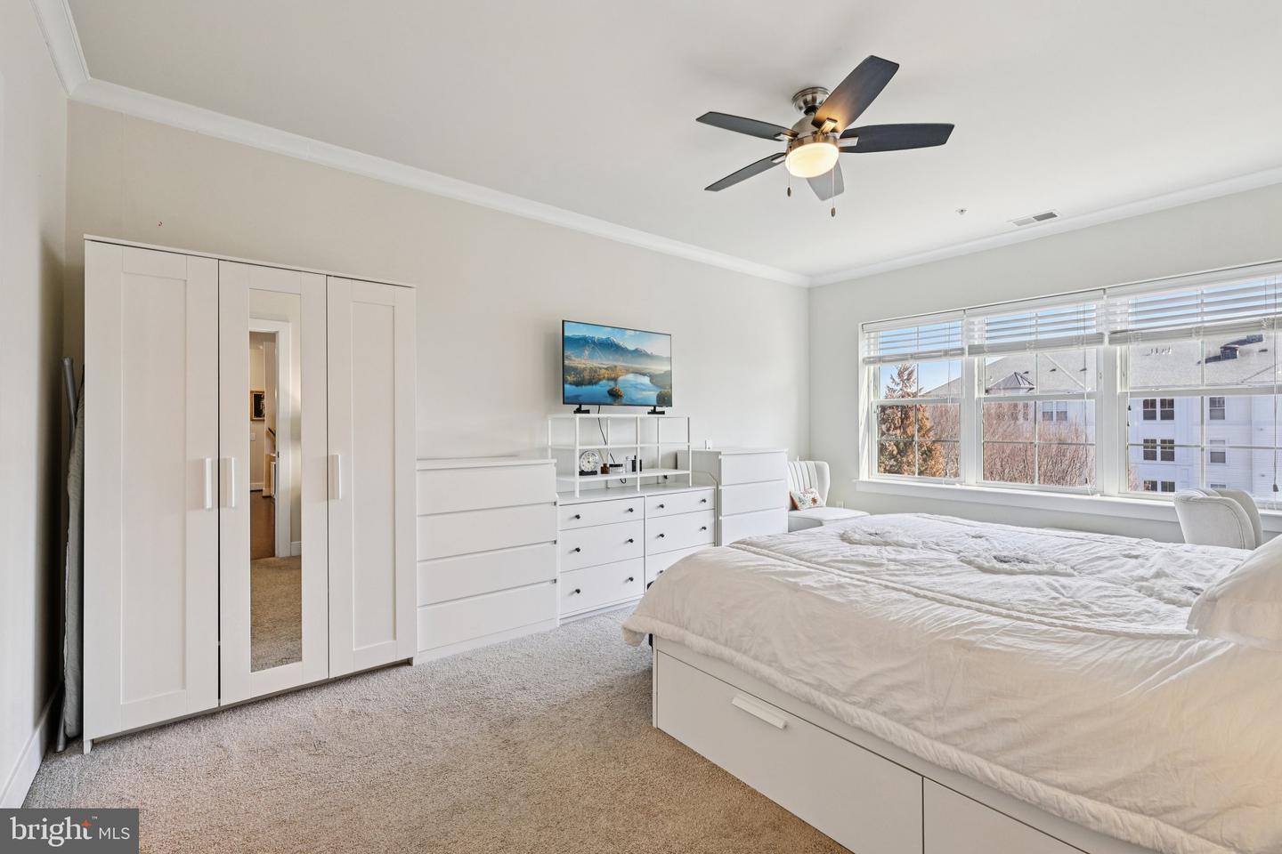 2907 BLEEKER ST #3-206, FAIRFAX, Virginia 22031, 2 Bedrooms Bedrooms, ,2 BathroomsBathrooms,Residential,For sale,2907 BLEEKER ST #3-206,VAFX2293634 MLS # VAFX2293634