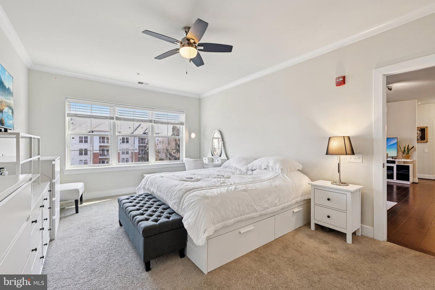 2907 BLEEKER ST #3-206, FAIRFAX, Virginia 22031, 2 Bedrooms Bedrooms, ,2 BathroomsBathrooms,Residential,For sale,2907 BLEEKER ST #3-206,VAFX2293634 MLS # VAFX2293634