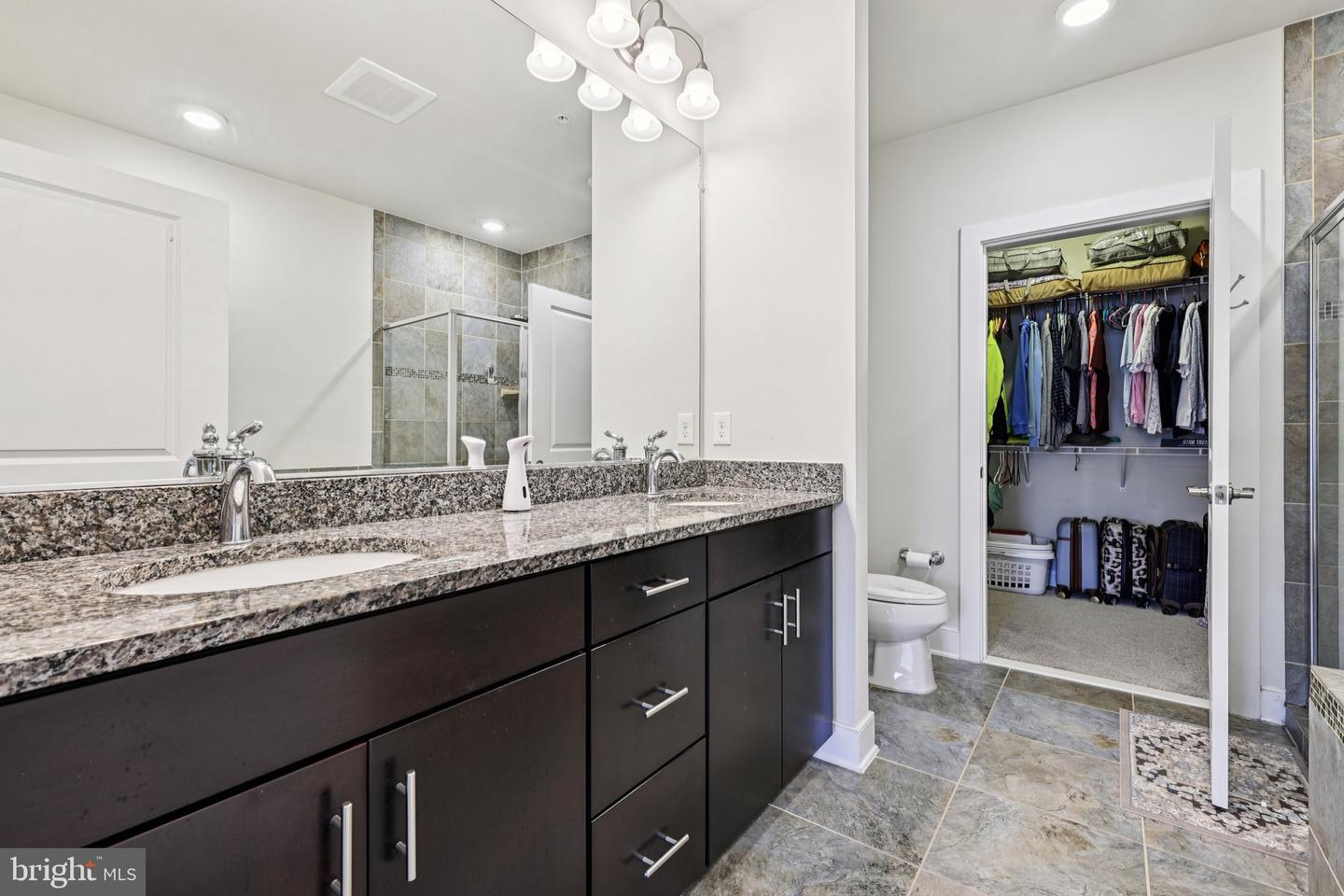 2907 BLEEKER ST #3-206, FAIRFAX, Virginia 22031, 2 Bedrooms Bedrooms, ,2 BathroomsBathrooms,Residential,For sale,2907 BLEEKER ST #3-206,VAFX2293634 MLS # VAFX2293634