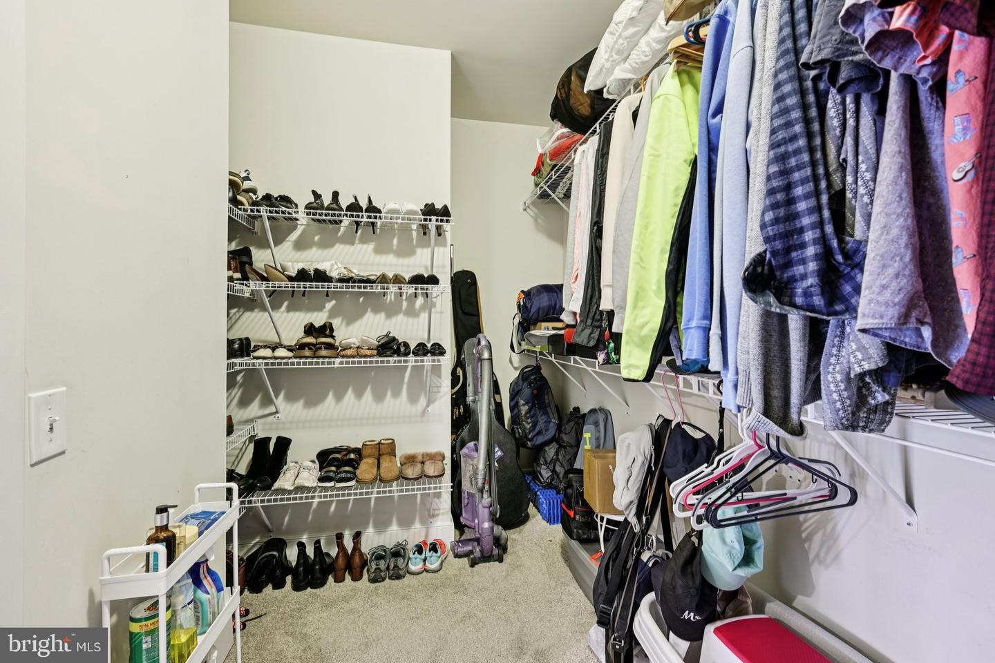 2907 BLEEKER ST #3-206, FAIRFAX, Virginia 22031, 2 Bedrooms Bedrooms, ,2 BathroomsBathrooms,Residential,For sale,2907 BLEEKER ST #3-206,VAFX2293634 MLS # VAFX2293634