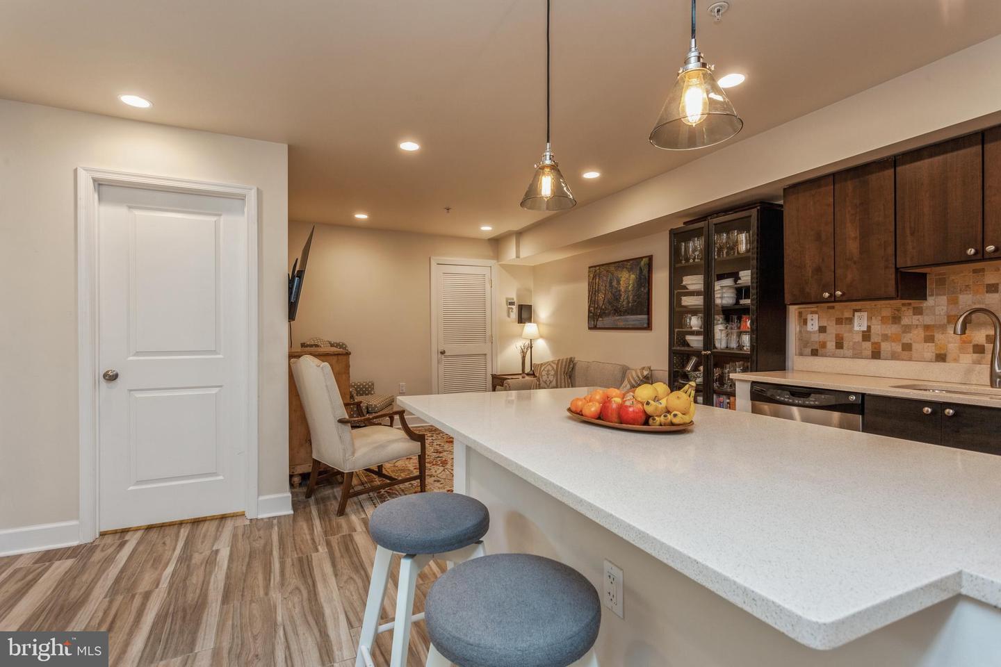 304 NW Q ST NW #1, WASHINGTON, District Of Columbia 20001, 1 Bedroom Bedrooms, ,1 BathroomBathrooms,Residential,For sale,304 NW Q ST NW #1,DCDC2248534 MLS # DCDC2248534