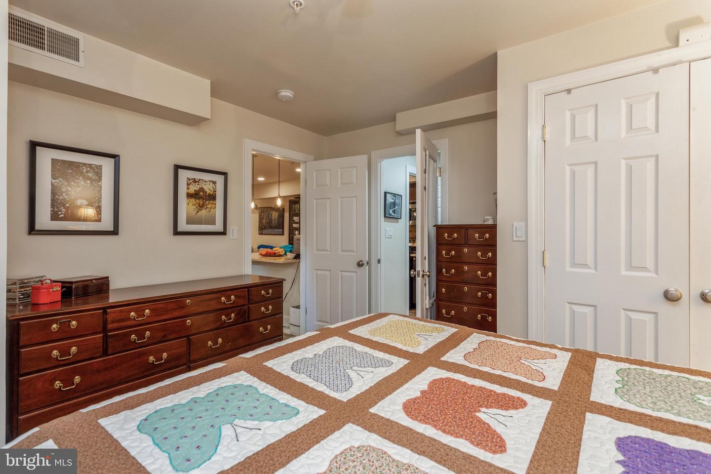 304 NW Q ST NW #1, WASHINGTON, District Of Columbia 20001, 1 Bedroom Bedrooms, ,1 BathroomBathrooms,Residential,For sale,304 NW Q ST NW #1,DCDC2248534 MLS # DCDC2248534