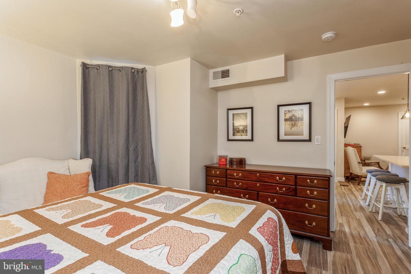 304 NW Q ST NW #1, WASHINGTON, District Of Columbia 20001, 1 Bedroom Bedrooms, ,1 BathroomBathrooms,Residential,For sale,304 NW Q ST NW #1,DCDC2248534 MLS # DCDC2248534