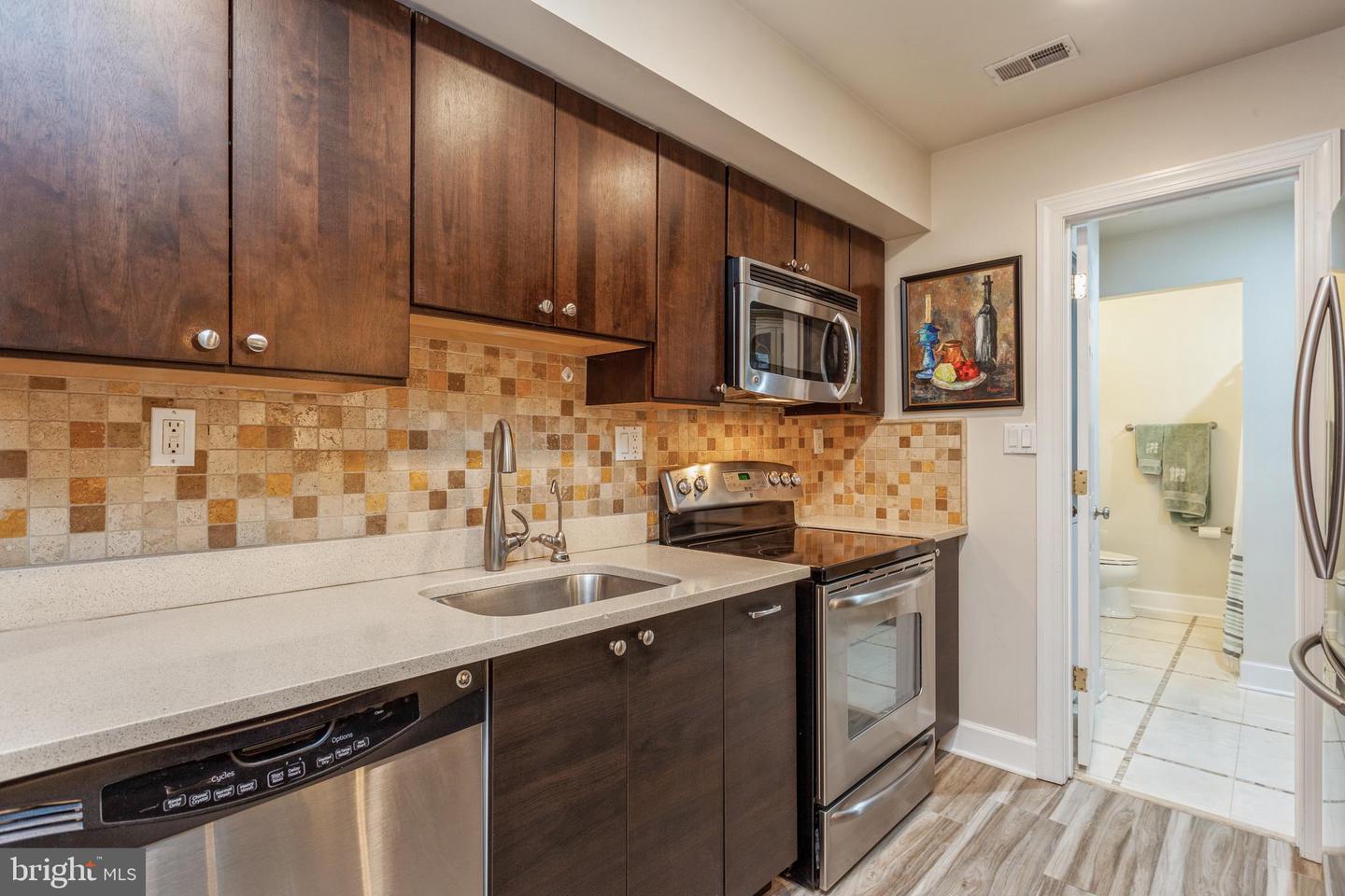 304 NW Q ST NW #1, WASHINGTON, District Of Columbia 20001, 1 Bedroom Bedrooms, ,1 BathroomBathrooms,Residential,For sale,304 NW Q ST NW #1,DCDC2248534 MLS # DCDC2248534