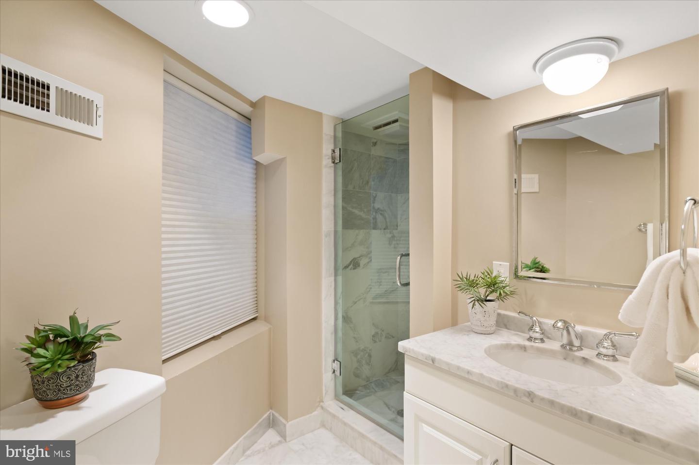 1617 35TH ST NW, WASHINGTON, District Of Columbia 20007, 5 Bedrooms Bedrooms, ,3 BathroomsBathrooms,Residential,For sale,1617 35TH ST NW,DCDC2248592 MLS # DCDC2248592