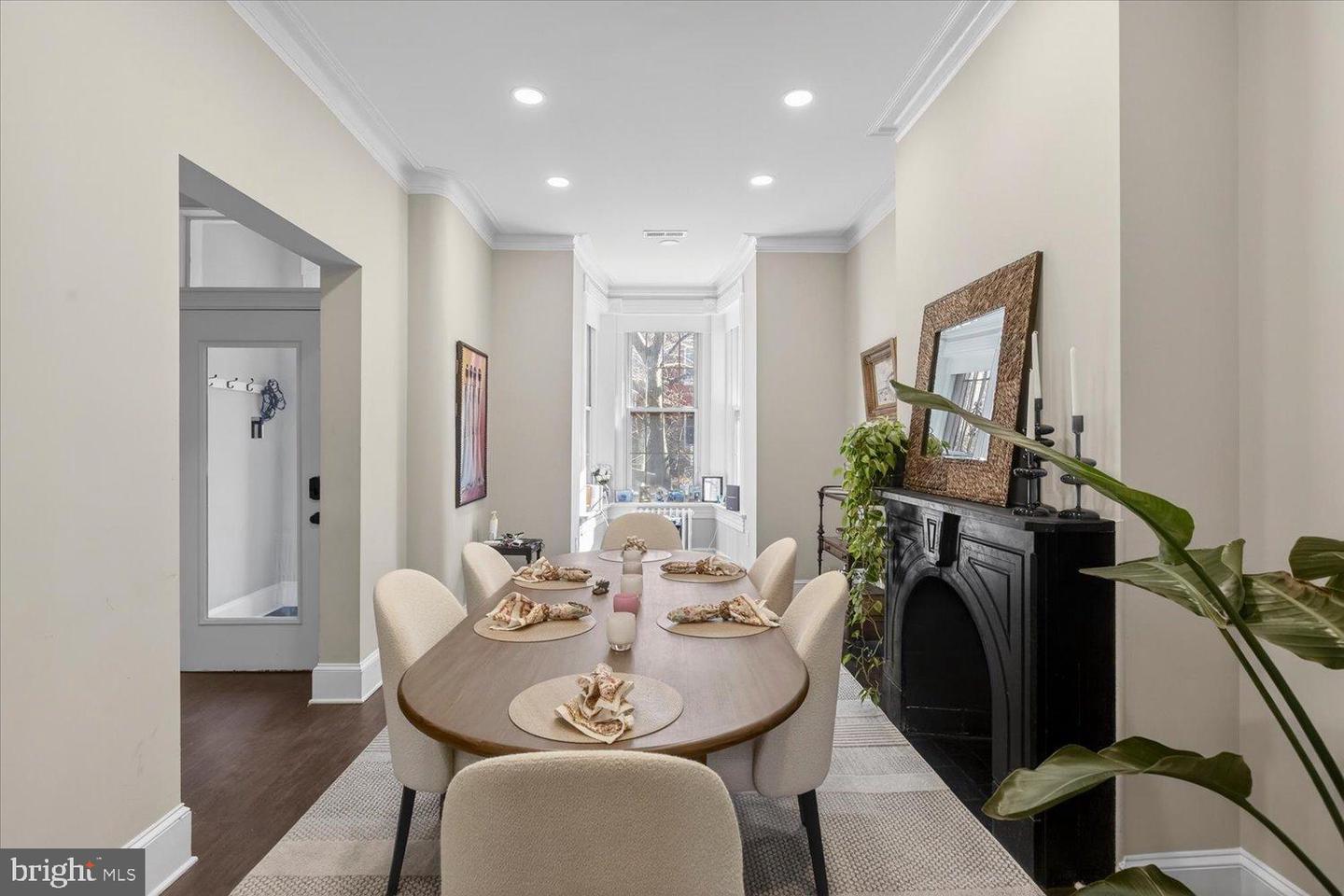 212 5TH ST NE, WASHINGTON, District Of Columbia 20002, 5 Bedrooms Bedrooms, 9 Rooms Rooms,3 BathroomsBathrooms,Residential,For sale,212 5TH ST NE,DCDC2248614 MLS # DCDC2248614