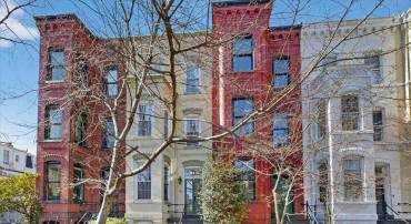 212 5TH ST NE, WASHINGTON, District Of Columbia 20002, 5 Bedrooms Bedrooms, 9 Rooms Rooms,3 BathroomsBathrooms,Residential,For sale,212 5TH ST NE,DCDC2248614 MLS # DCDC2248614