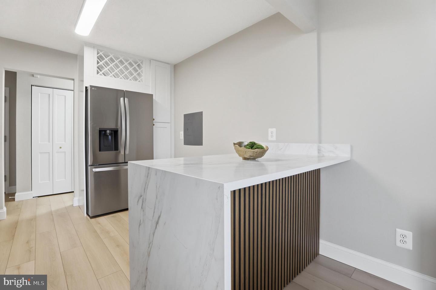 2311 PIMMIT DR #603, FALLS CHURCH, Virginia 22043, 1 Bedroom Bedrooms, ,1 BathroomBathrooms,Residential,For sale,2311 PIMMIT DR #603,VAFX2293730 MLS # VAFX2293730