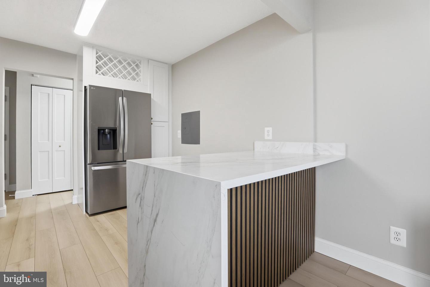 2311 PIMMIT DR #603, FALLS CHURCH, Virginia 22043, 1 Bedroom Bedrooms, ,1 BathroomBathrooms,Residential,For sale,2311 PIMMIT DR #603,VAFX2293730 MLS # VAFX2293730