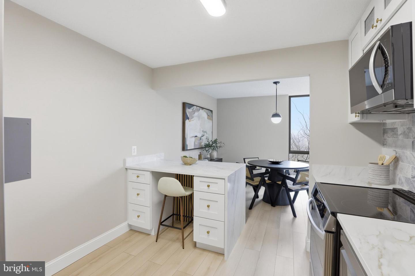 2311 PIMMIT DR #603, FALLS CHURCH, Virginia 22043, 1 Bedroom Bedrooms, ,1 BathroomBathrooms,Residential,For sale,2311 PIMMIT DR #603,VAFX2293730 MLS # VAFX2293730