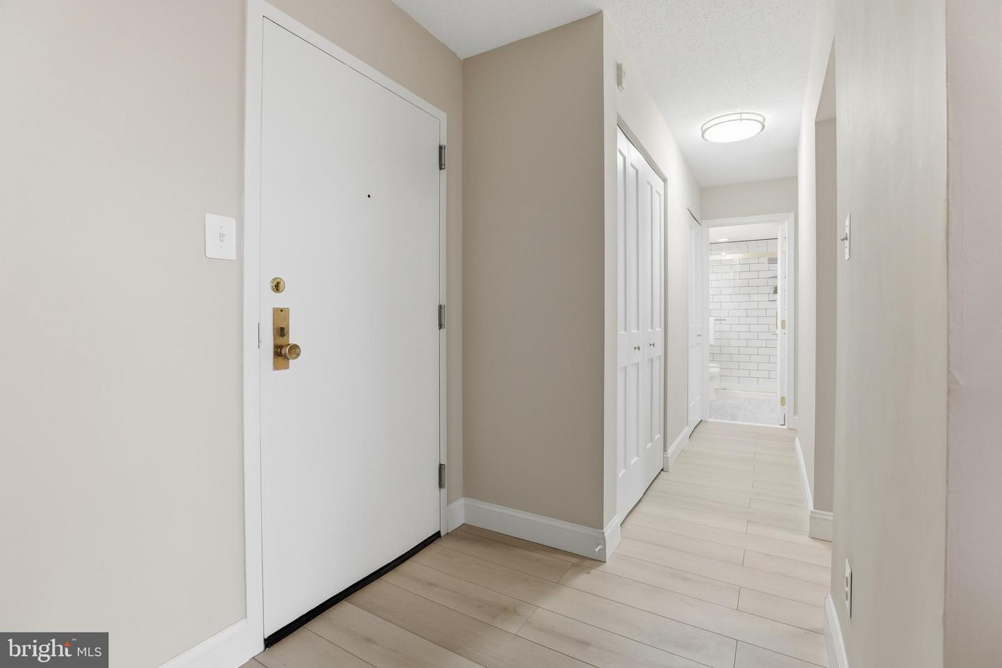 2311 PIMMIT DR #603, FALLS CHURCH, Virginia 22043, 1 Bedroom Bedrooms, ,1 BathroomBathrooms,Residential,For sale,2311 PIMMIT DR #603,VAFX2293730 MLS # VAFX2293730