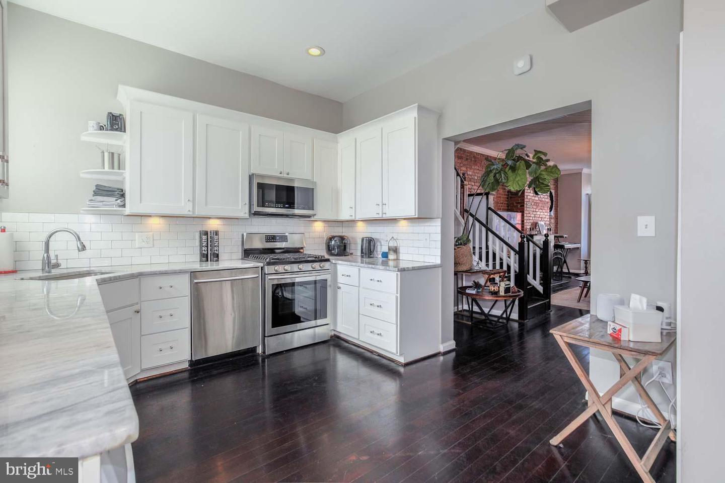 306 M ST NW, WASHINGTON, District Of Columbia 20001, 3 Bedrooms Bedrooms, ,2 BathroomsBathrooms,Residential,For sale,306 M ST NW,DCDC2248674 MLS # DCDC2248674