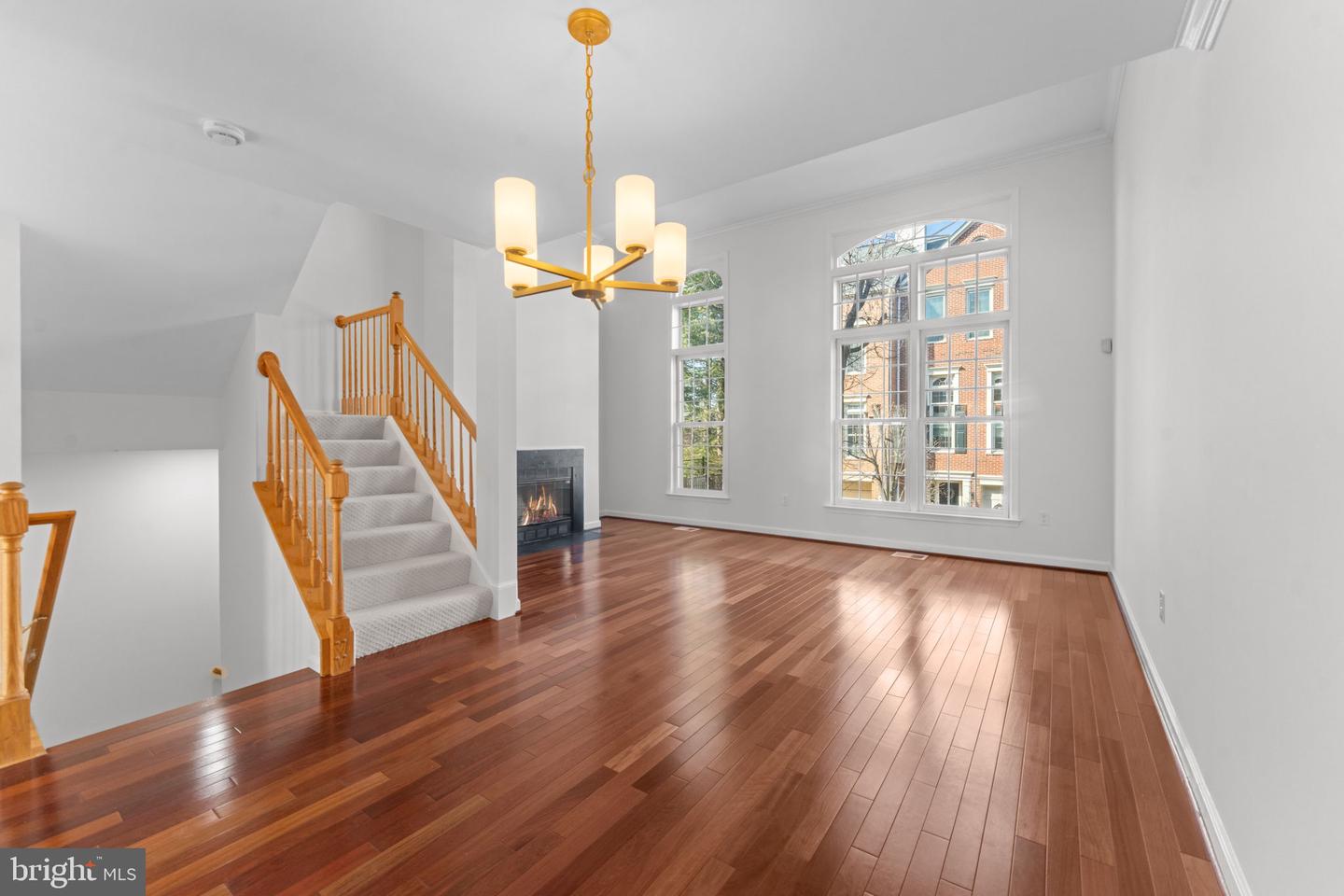 1920 N DANIEL ST, ARLINGTON, Virginia 22201, 3 Bedrooms Bedrooms, ,2 BathroomsBathrooms,Residential,For sale,1920 N DANIEL ST,VAAR2069600 MLS # VAAR2069600