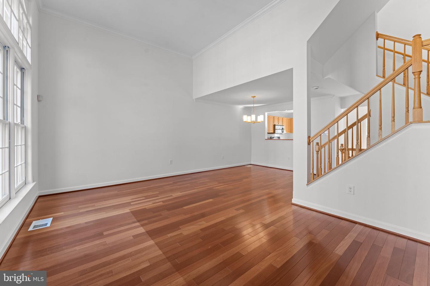 1920 N DANIEL ST, ARLINGTON, Virginia 22201, 3 Bedrooms Bedrooms, ,2 BathroomsBathrooms,Residential,For sale,1920 N DANIEL ST,VAAR2069600 MLS # VAAR2069600