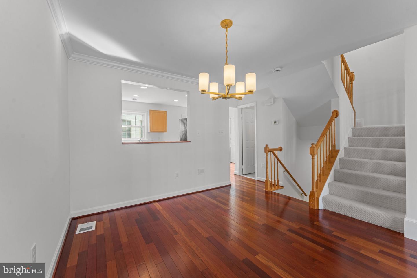 1920 N DANIEL ST, ARLINGTON, Virginia 22201, 3 Bedrooms Bedrooms, ,2 BathroomsBathrooms,Residential,For sale,1920 N DANIEL ST,VAAR2069600 MLS # VAAR2069600