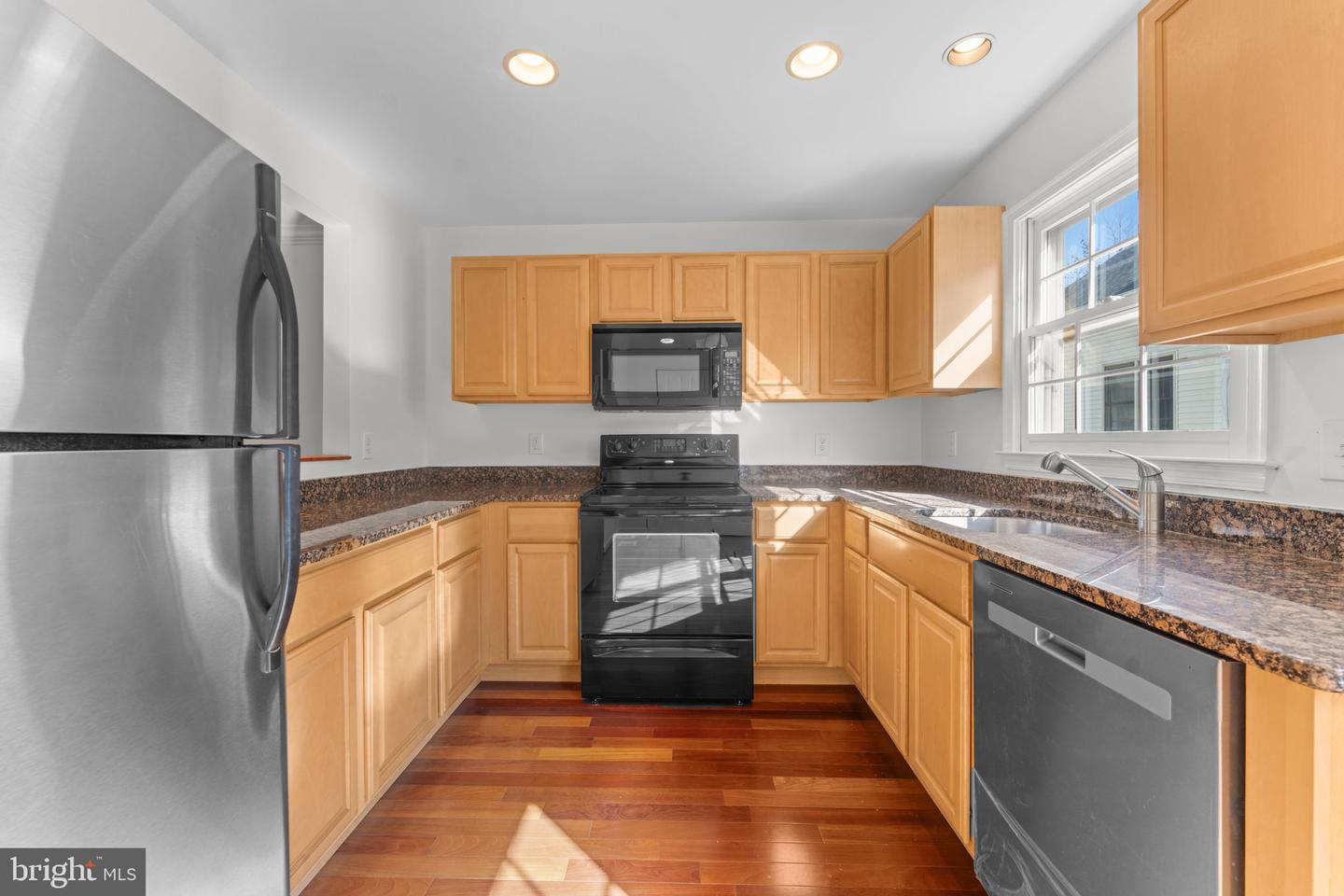 1920 N DANIEL ST, ARLINGTON, Virginia 22201, 3 Bedrooms Bedrooms, ,2 BathroomsBathrooms,Residential,For sale,1920 N DANIEL ST,VAAR2069600 MLS # VAAR2069600