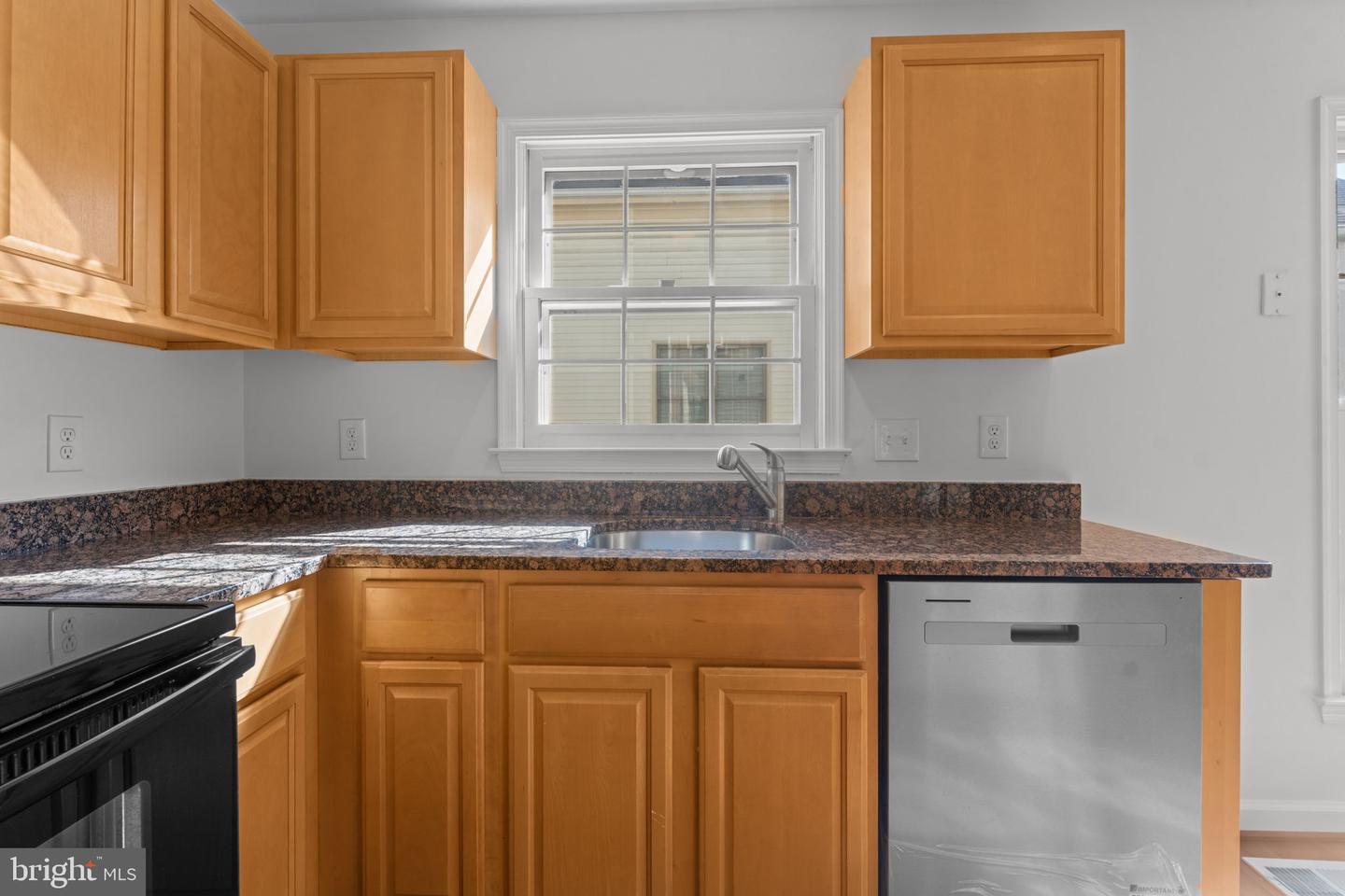 1920 N DANIEL ST, ARLINGTON, Virginia 22201, 3 Bedrooms Bedrooms, ,2 BathroomsBathrooms,Residential,For sale,1920 N DANIEL ST,VAAR2069600 MLS # VAAR2069600