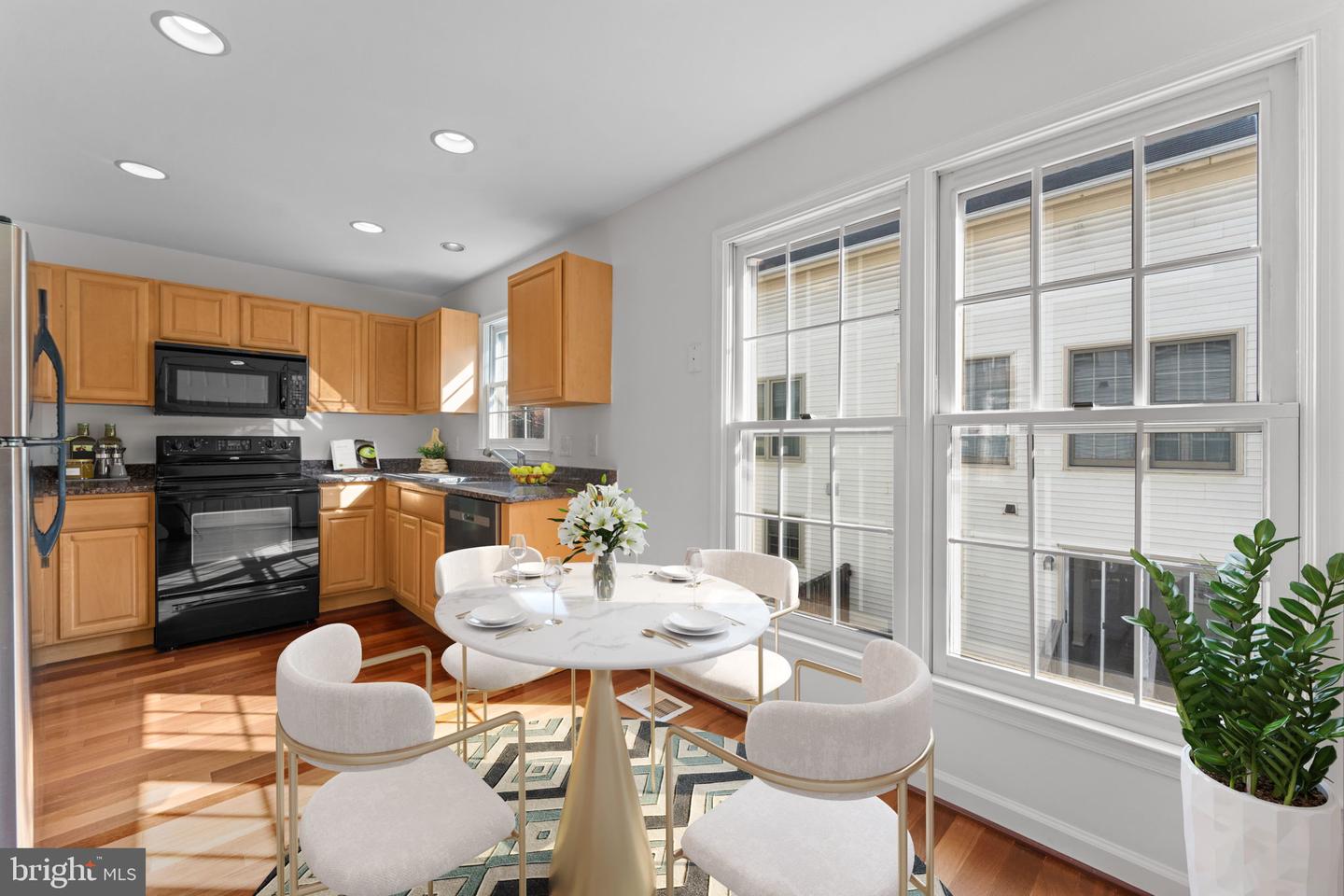 1920 N DANIEL ST, ARLINGTON, Virginia 22201, 3 Bedrooms Bedrooms, ,2 BathroomsBathrooms,Residential,For sale,1920 N DANIEL ST,VAAR2069600 MLS # VAAR2069600