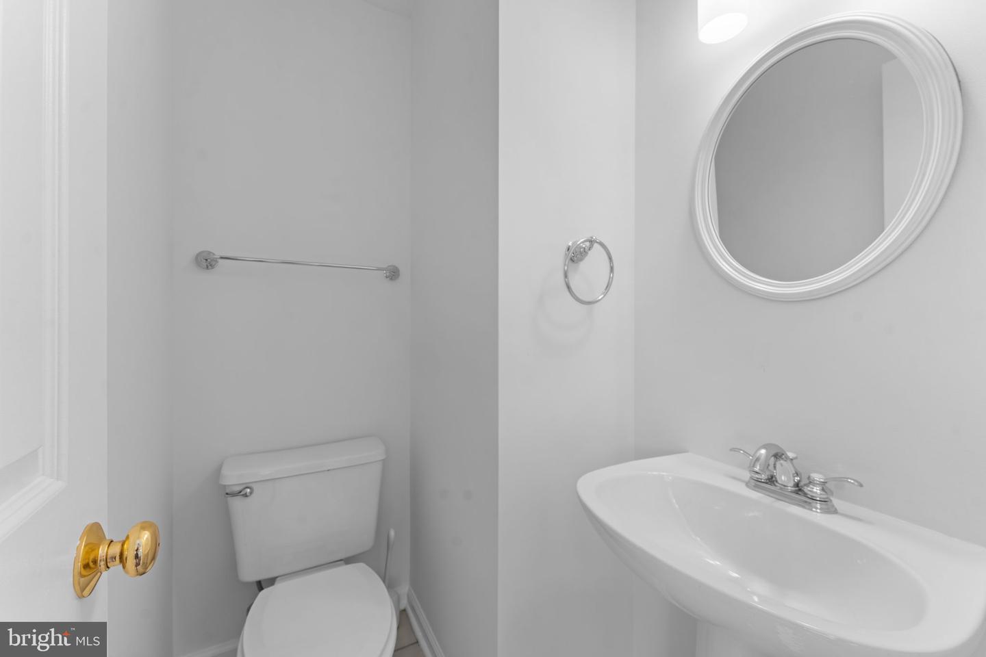 1920 N DANIEL ST, ARLINGTON, Virginia 22201, 3 Bedrooms Bedrooms, ,2 BathroomsBathrooms,Residential,For sale,1920 N DANIEL ST,VAAR2069600 MLS # VAAR2069600