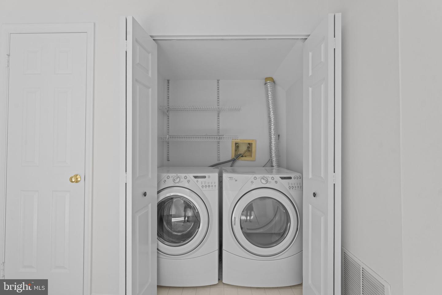 1920 N DANIEL ST, ARLINGTON, Virginia 22201, 3 Bedrooms Bedrooms, ,2 BathroomsBathrooms,Residential,For sale,1920 N DANIEL ST,VAAR2069600 MLS # VAAR2069600