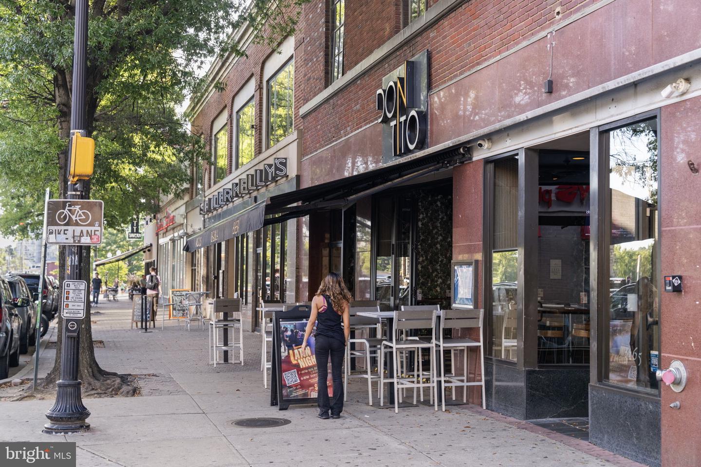 1920 N DANIEL ST, ARLINGTON, Virginia 22201, 3 Bedrooms Bedrooms, ,2 BathroomsBathrooms,Residential,For sale,1920 N DANIEL ST,VAAR2069600 MLS # VAAR2069600