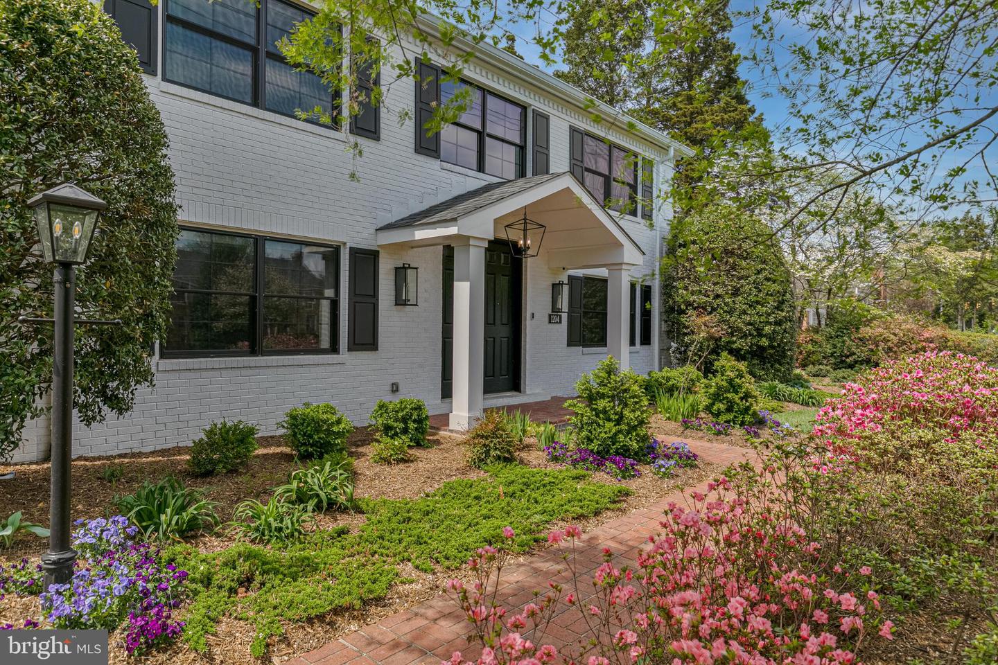 1204 POTOMAC SCHOOL RD, MCLEAN, Virginia 22101, 5 Bedrooms Bedrooms, 9 Rooms Rooms,3 BathroomsBathrooms,Residential,For sale,1204 POTOMAC SCHOOL RD,VAFX2293896 MLS # VAFX2293896