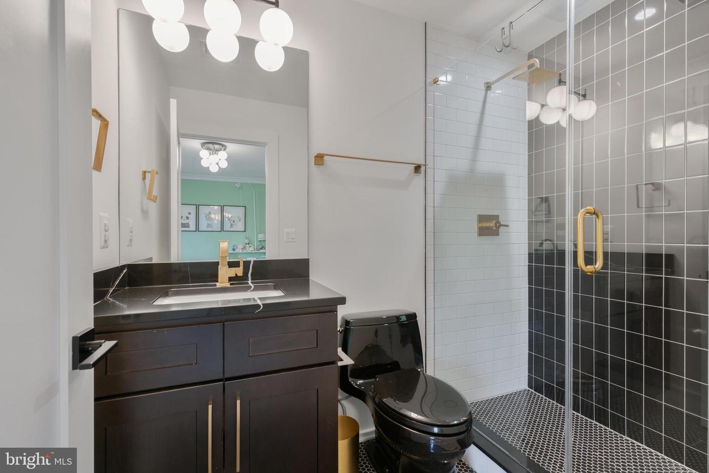 1204 POTOMAC SCHOOL RD, MCLEAN, Virginia 22101, 5 Bedrooms Bedrooms, 9 Rooms Rooms,3 BathroomsBathrooms,Residential,For sale,1204 POTOMAC SCHOOL RD,VAFX2293896 MLS # VAFX2293896