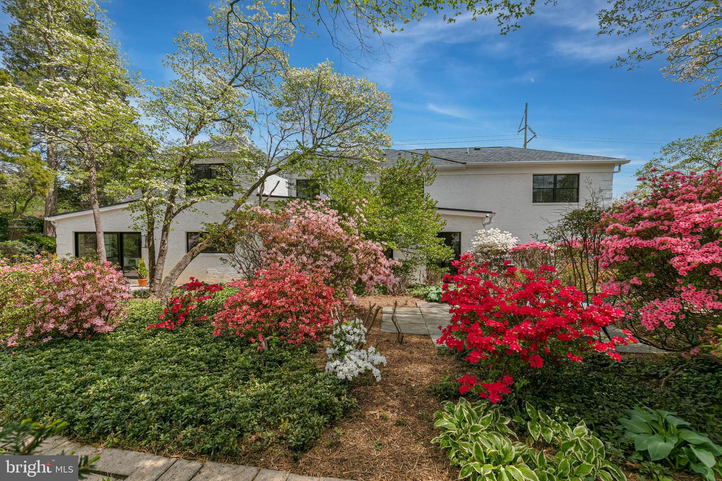 1204 POTOMAC SCHOOL RD, MCLEAN, Virginia 22101, 5 Bedrooms Bedrooms, 9 Rooms Rooms,3 BathroomsBathrooms,Residential,For sale,1204 POTOMAC SCHOOL RD,VAFX2293896 MLS # VAFX2293896