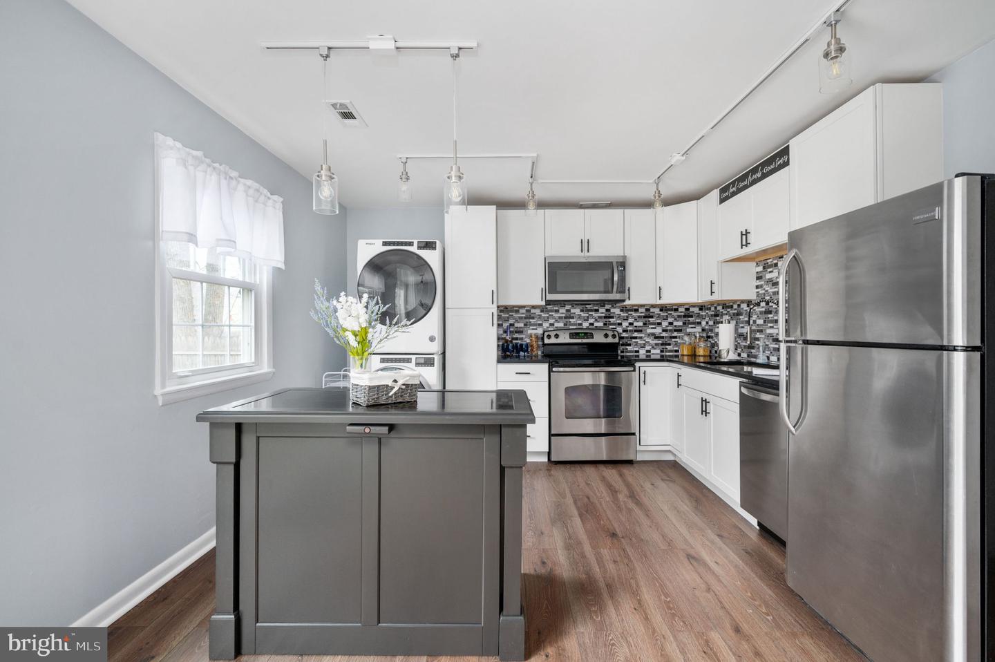 5180 HERITAGE DR, KING GEORGE, Virginia 22485, 4 Bedrooms Bedrooms, ,2 BathroomsBathrooms,Residential,For sale,5180 HERITAGE DR,VAKG2007708 MLS # VAKG2007708