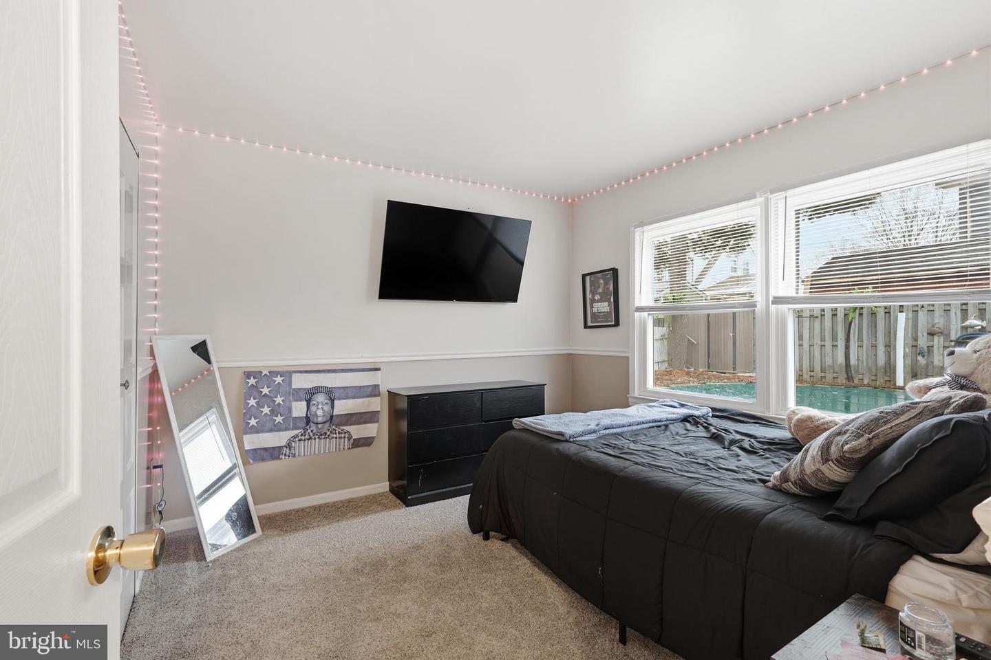 112 N KENNEDY RD, STERLING, Virginia 20164, 4 Bedrooms Bedrooms, 11 Rooms Rooms,2 BathroomsBathrooms,Residential,For sale,112 N KENNEDY RD,VALO2117358 MLS # VALO2117358