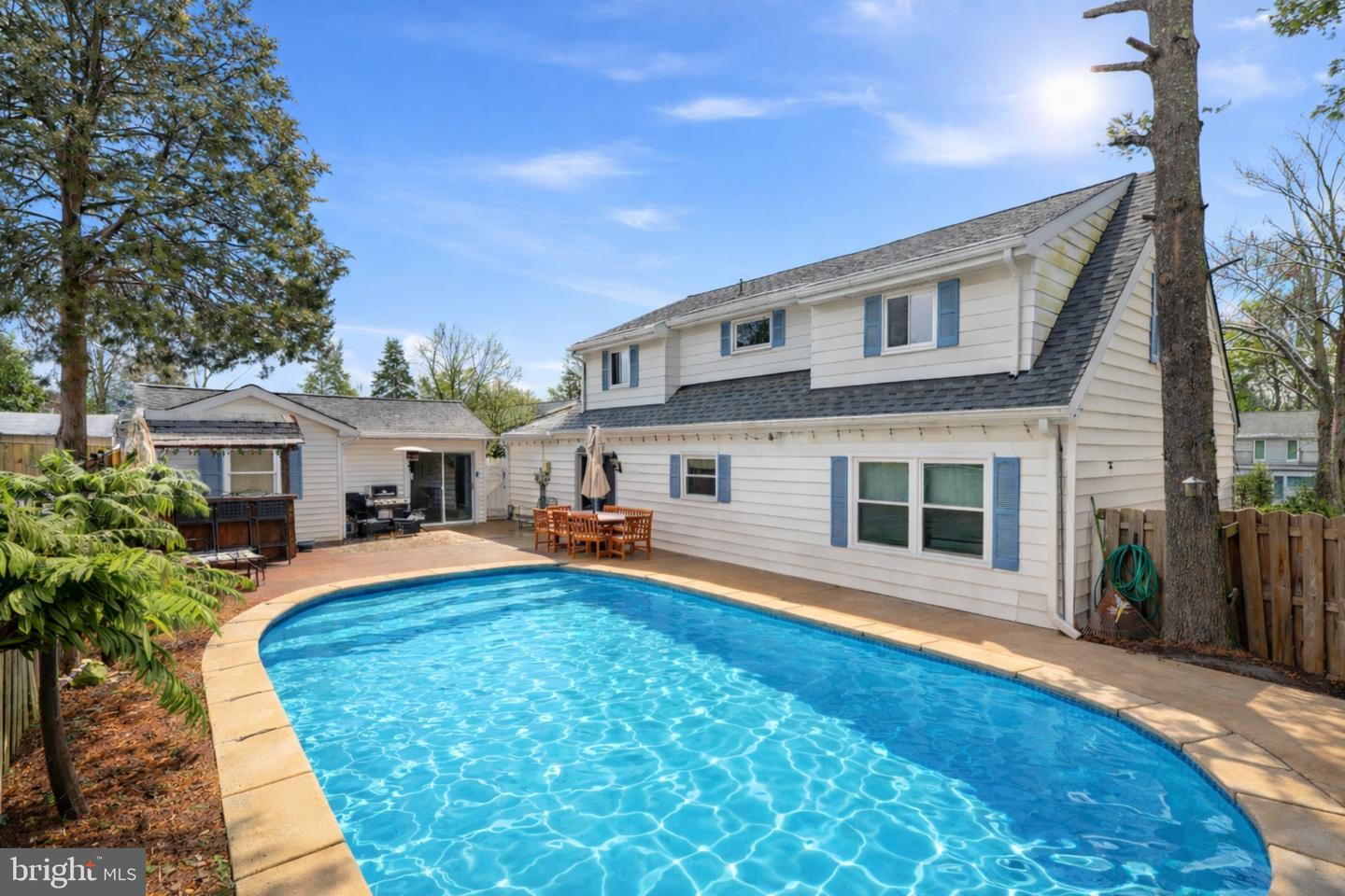 112 N KENNEDY RD, STERLING, Virginia 20164, 4 Bedrooms Bedrooms, 11 Rooms Rooms,2 BathroomsBathrooms,Residential,For sale,112 N KENNEDY RD,VALO2117358 MLS # VALO2117358