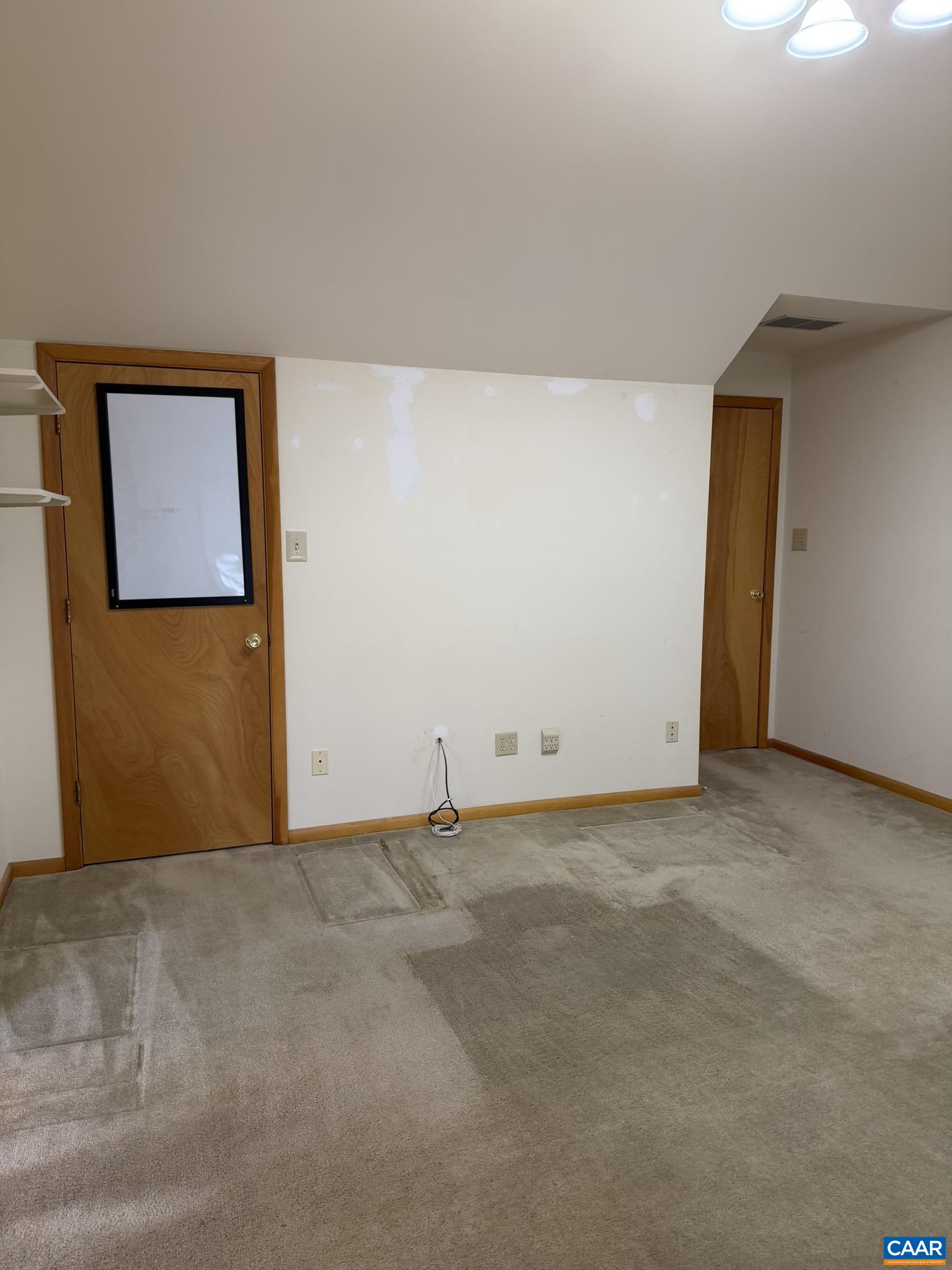 670 BABER LN, SCOTTSVILLE, Virginia 24590, 3 Bedrooms Bedrooms, ,4 BathroomsBathrooms,Residential,670 BABER LN,674011 MLS # 674011