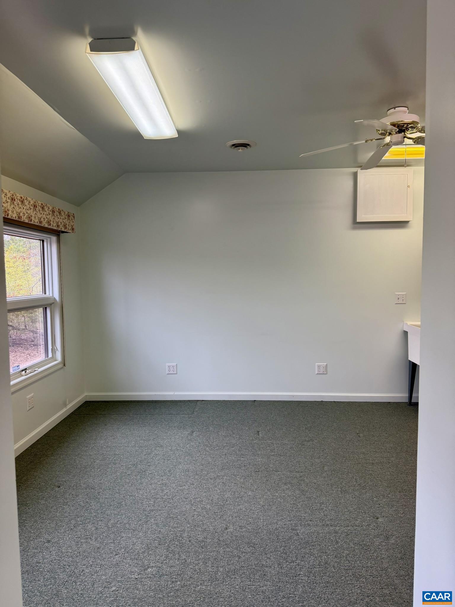 670 BABER LN, SCOTTSVILLE, Virginia 24590, 3 Bedrooms Bedrooms, ,4 BathroomsBathrooms,Residential,670 BABER LN,674011 MLS # 674011