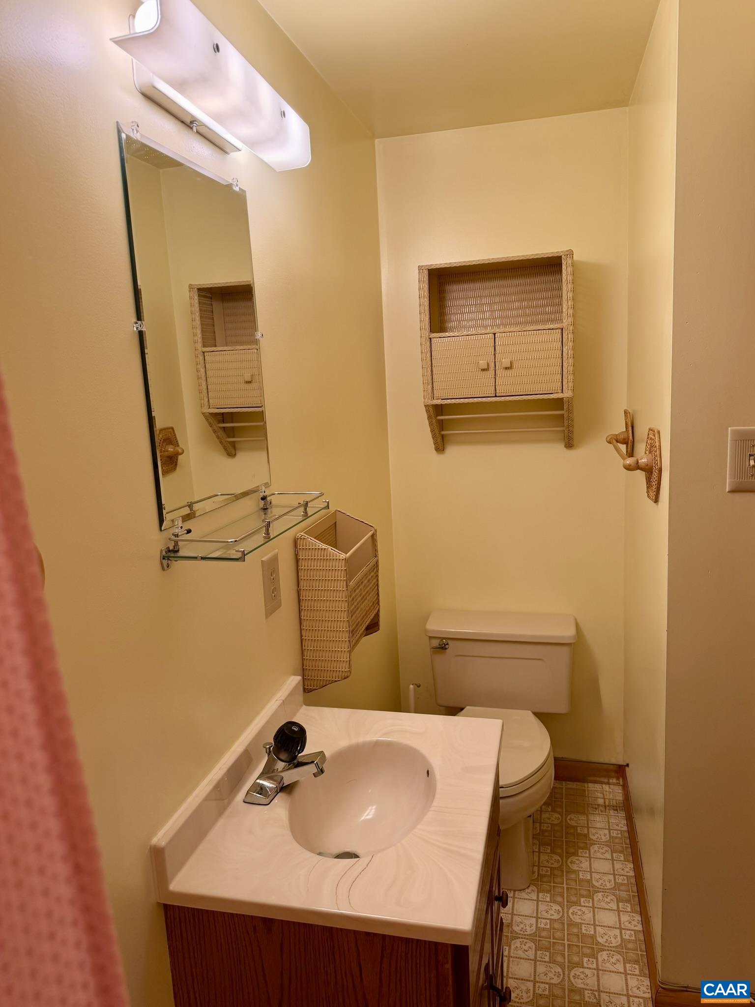 670 BABER LN, SCOTTSVILLE, Virginia 24590, 3 Bedrooms Bedrooms, ,4 BathroomsBathrooms,Residential,670 BABER LN,674011 MLS # 674011