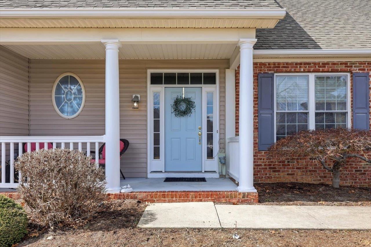 161 HEATHER LN, STAUNTON, Virginia 24401, 3 Bedrooms Bedrooms, ,2 BathroomsBathrooms,Residential,161 HEATHER LN,674017 MLS # 674017