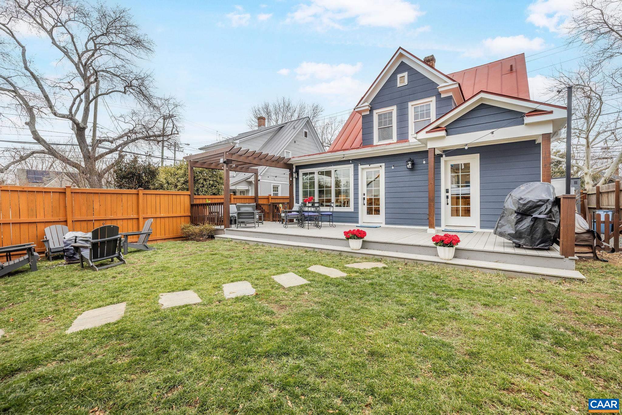 1105 AVON ST, CHARLOTTESVILLE, Virginia 22902, 3 Bedrooms Bedrooms, ,2 BathroomsBathrooms,Residential,1105 AVON ST,674019 MLS # 674019