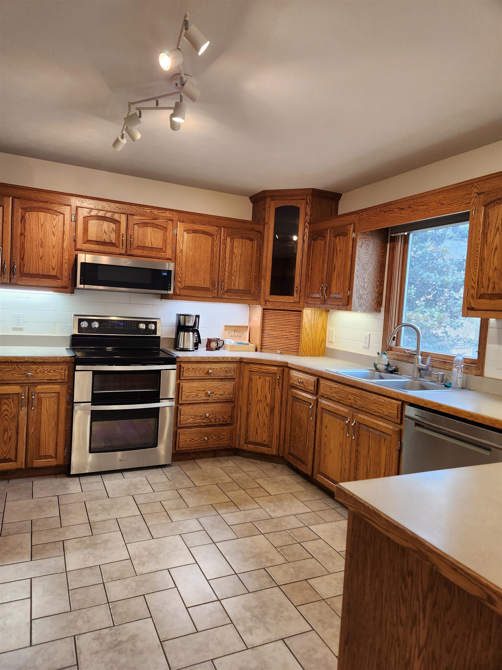 344 GRAVELS RD, ROCKINGHAM, Virginia 22802, 3 Bedrooms Bedrooms, ,3 BathroomsBathrooms,Residential,Gravel Rd Single Fam,344 GRAVELS RD,674022 MLS # 674022