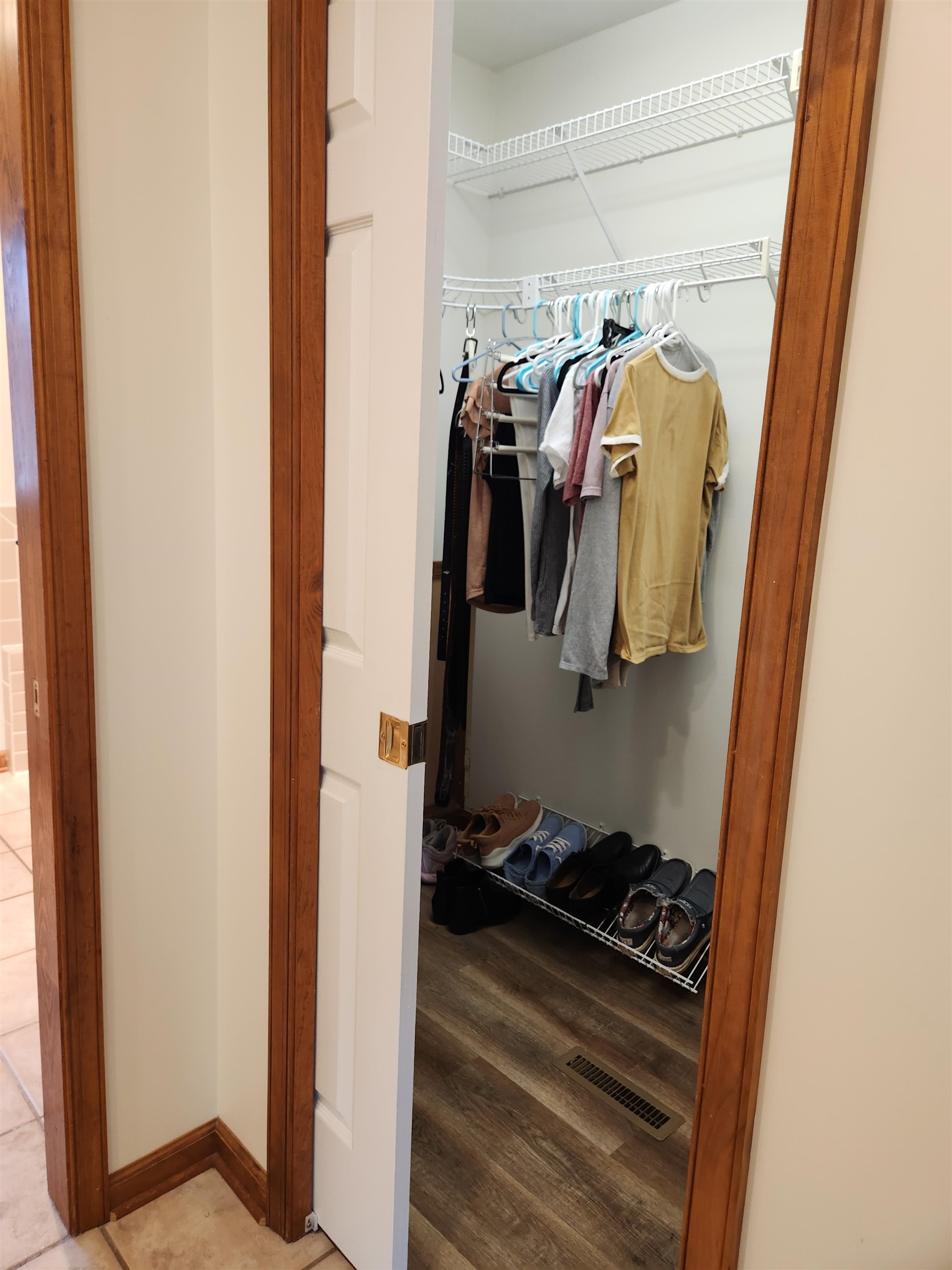 344 GRAVELS RD, ROCKINGHAM, Virginia 22802, 3 Bedrooms Bedrooms, ,3 BathroomsBathrooms,Residential,Gravel Rd Single Fam,344 GRAVELS RD,674022 MLS # 674022