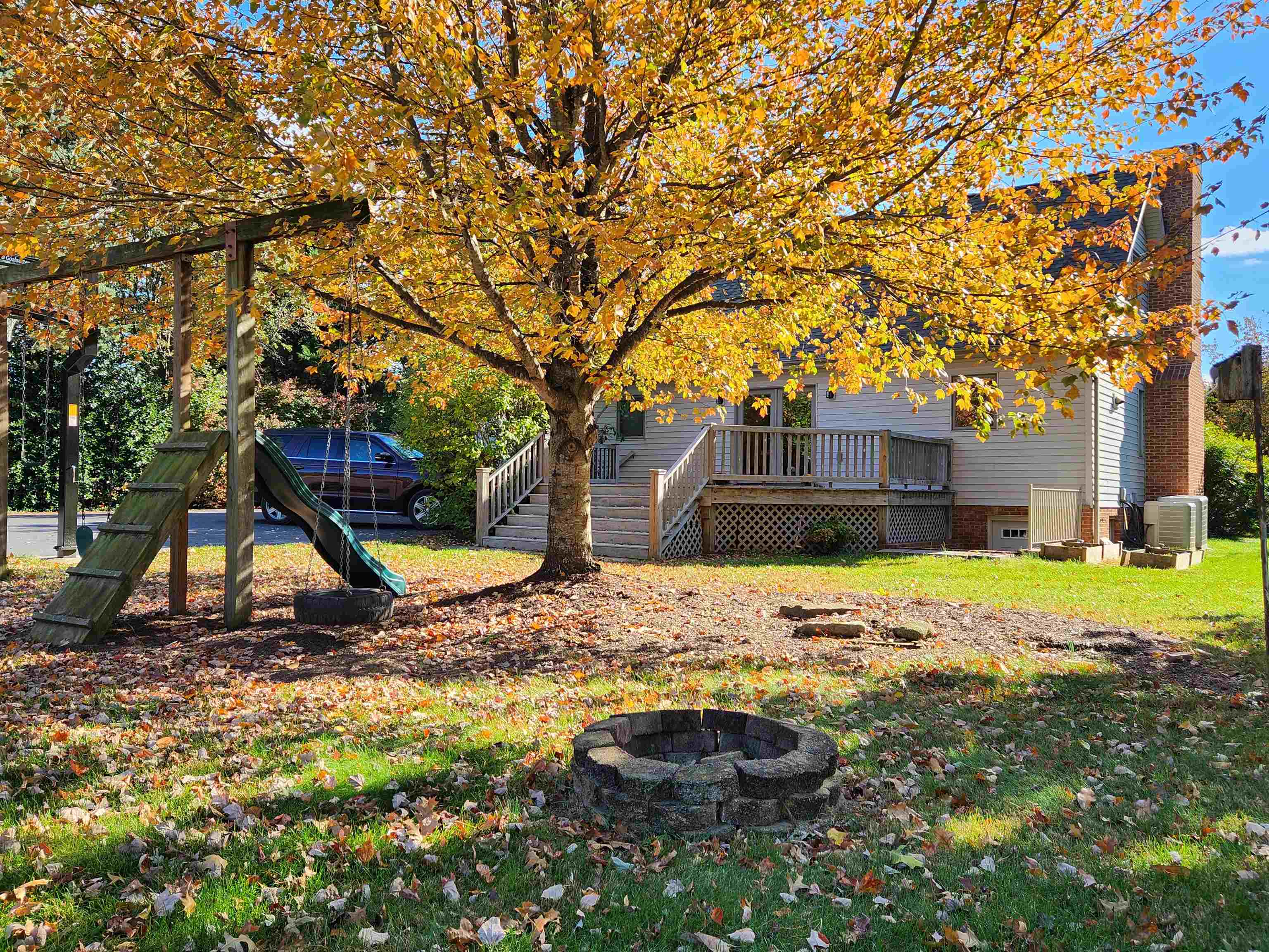 344 GRAVELS RD, ROCKINGHAM, Virginia 22802, 3 Bedrooms Bedrooms, ,3 BathroomsBathrooms,Residential,Gravel Rd Single Fam,344 GRAVELS RD,674022 MLS # 674022