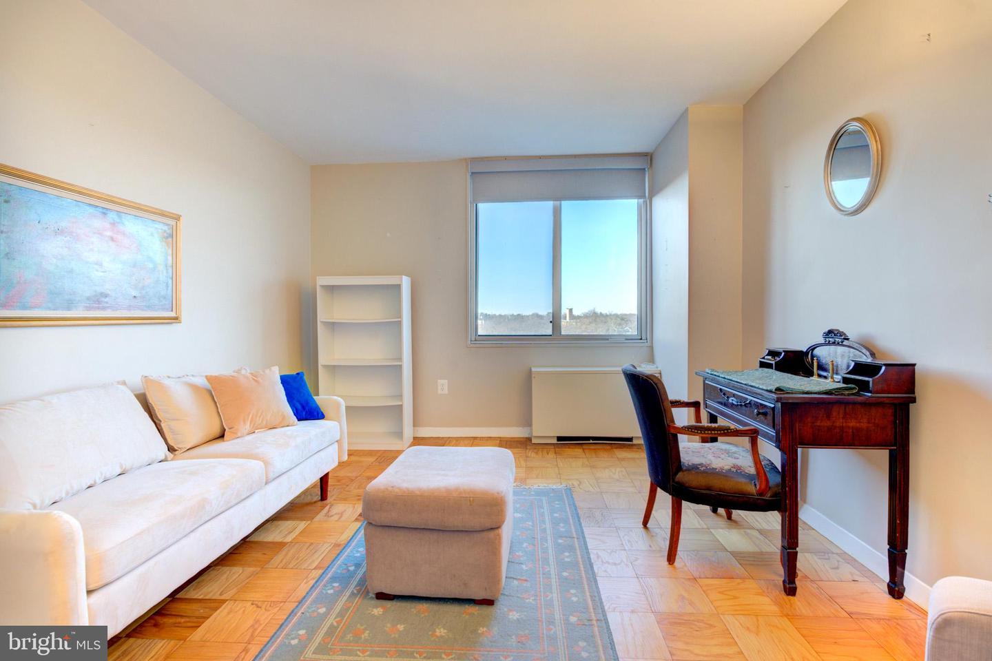 3001 VEAZEY TER NW #1320, WASHINGTON, District Of Columbia 20008, 2 Bedrooms Bedrooms, 6 Rooms Rooms,2 BathroomsBathrooms,Residential,For sale,3001 VEAZEY TER NW #1320,DCDC2248986 MLS # DCDC2248986