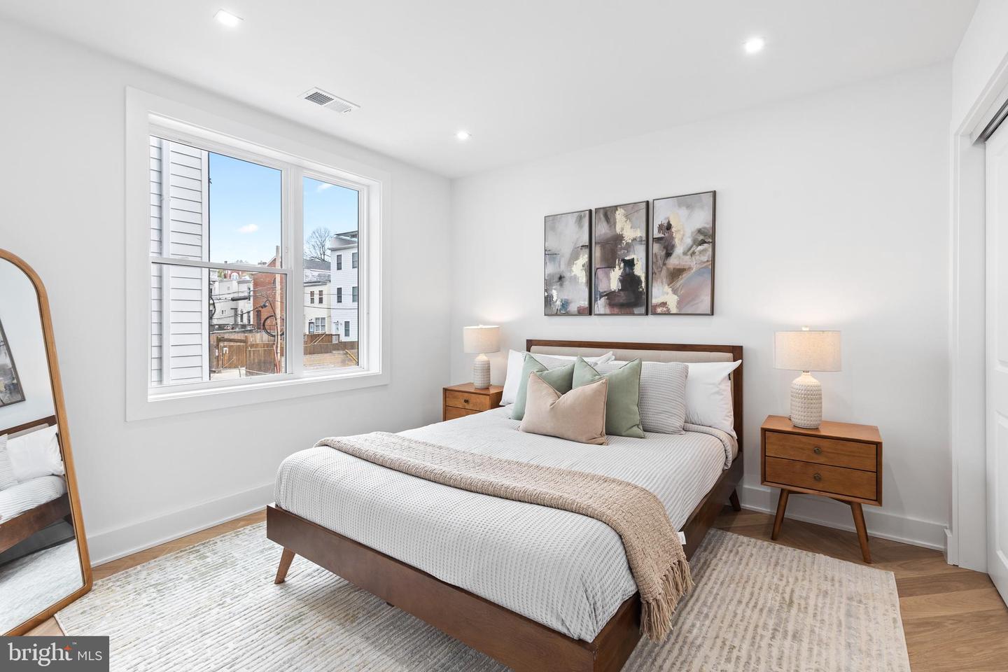 1124 FLORIDA AVE NE #310, WASHINGTON, District Of Columbia 20002, 2 Bedrooms Bedrooms, ,2 BathroomsBathrooms,Residential,For sale,1124 FLORIDA AVE NE #310,DCDC2249010 MLS # DCDC2249010 1124 FLORIDA AVE NE #310, WASHINGTON, District Of Columbia 20002, 2 Bedrooms Bedrooms, ,2 BathroomsBathrooms,Residential,For sale,1124 FLORIDA AVE NE #310,DCDC2249010 MLS # DCDC2249010