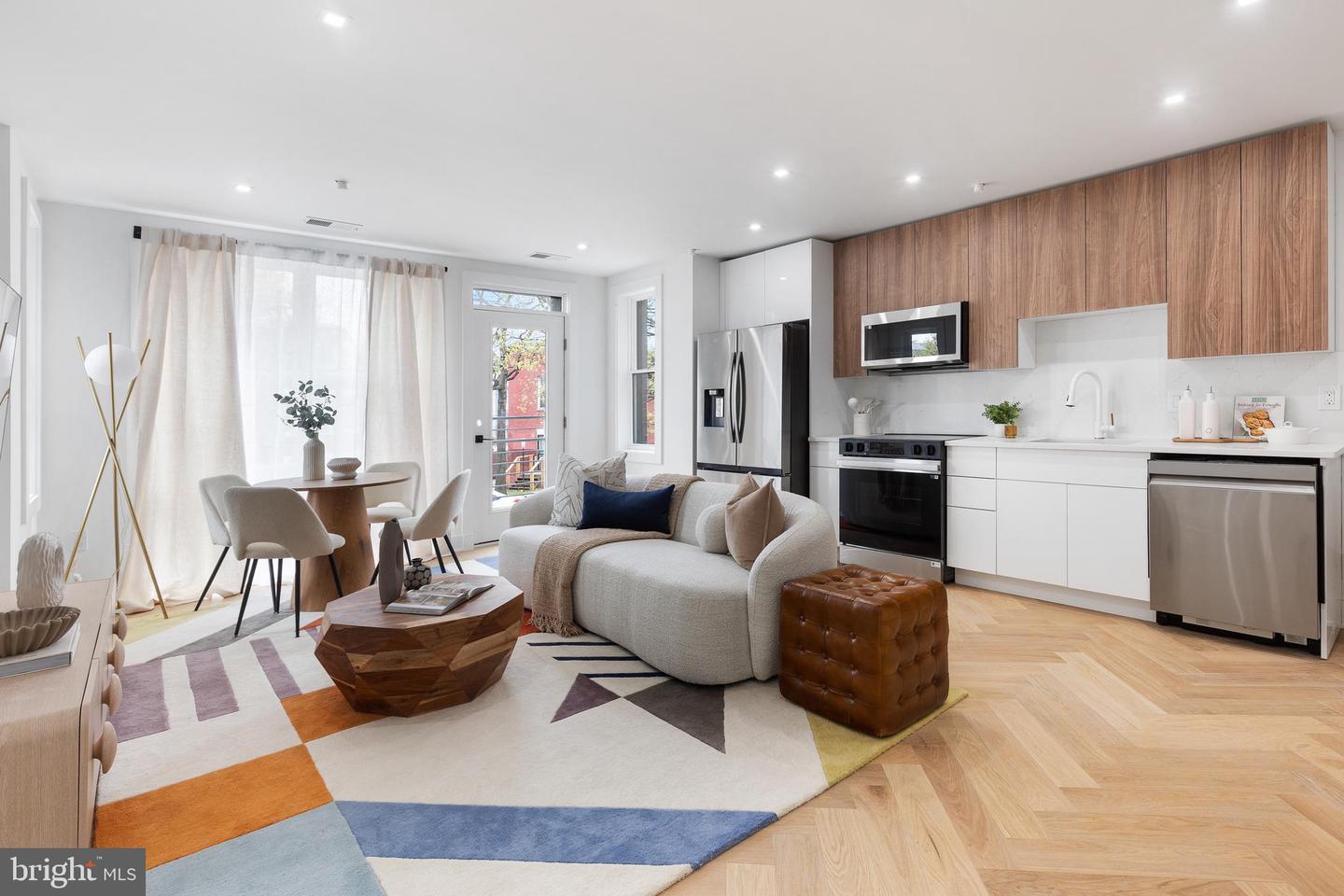 1124 FLORIDA AVE NE #308, WASHINGTON, District Of Columbia 20002, 1 Bedroom Bedrooms, ,1 BathroomBathrooms,Residential,For sale,1124 FLORIDA AVE NE #308,DCDC2249014 MLS # DCDC2249014