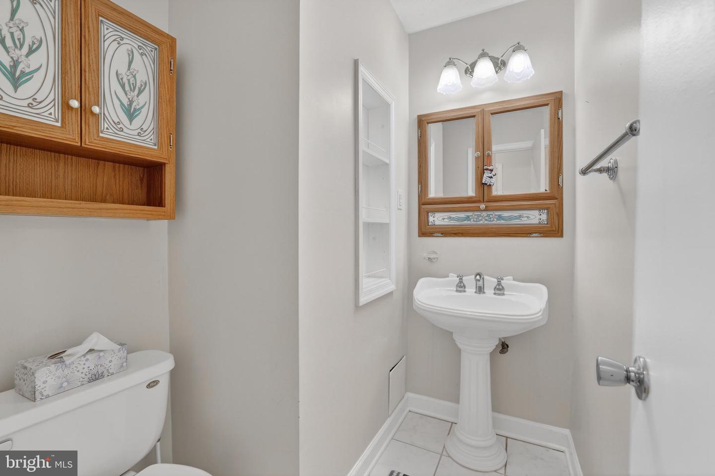 100 HERITAGE COMMONS DR, FREDERICKSBURG, Virginia 22405, 2 Bedrooms Bedrooms, 5 Rooms Rooms,2 BathroomsBathrooms,Residential,For sale,100 HERITAGE COMMONS DR,VAST2046642 MLS # VAST2046642